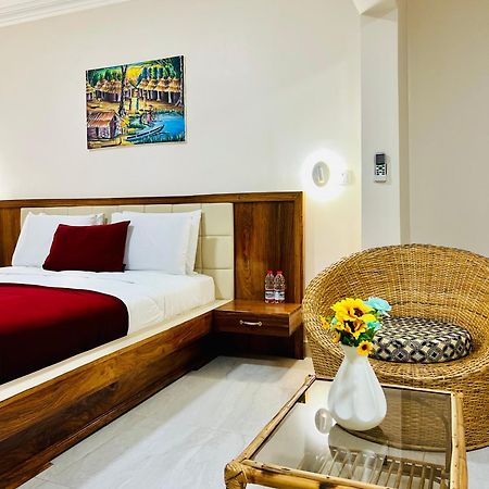 Mag Palace Hotel ビサウ エクステリア 写真